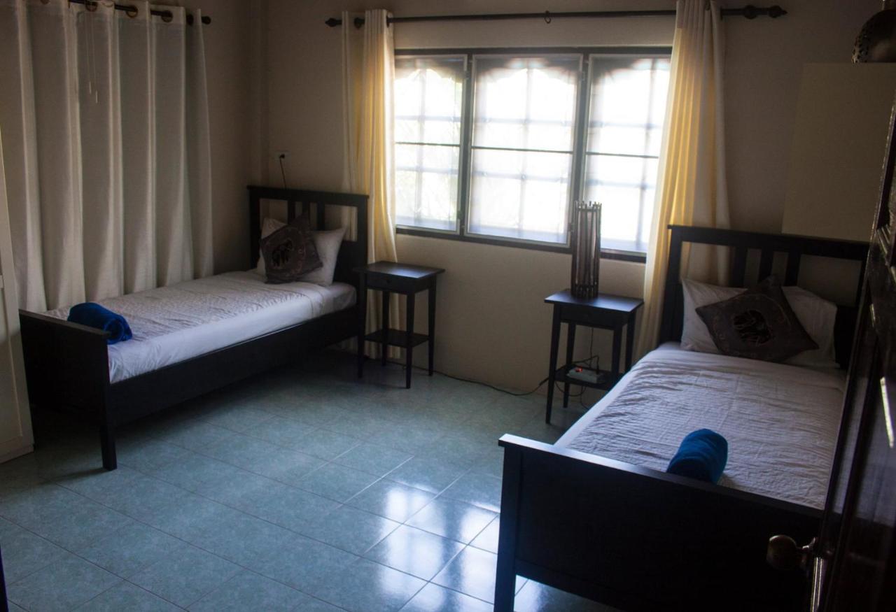 Baan Sawainam Bed and Breakfast Koh Tao Exteriör bild