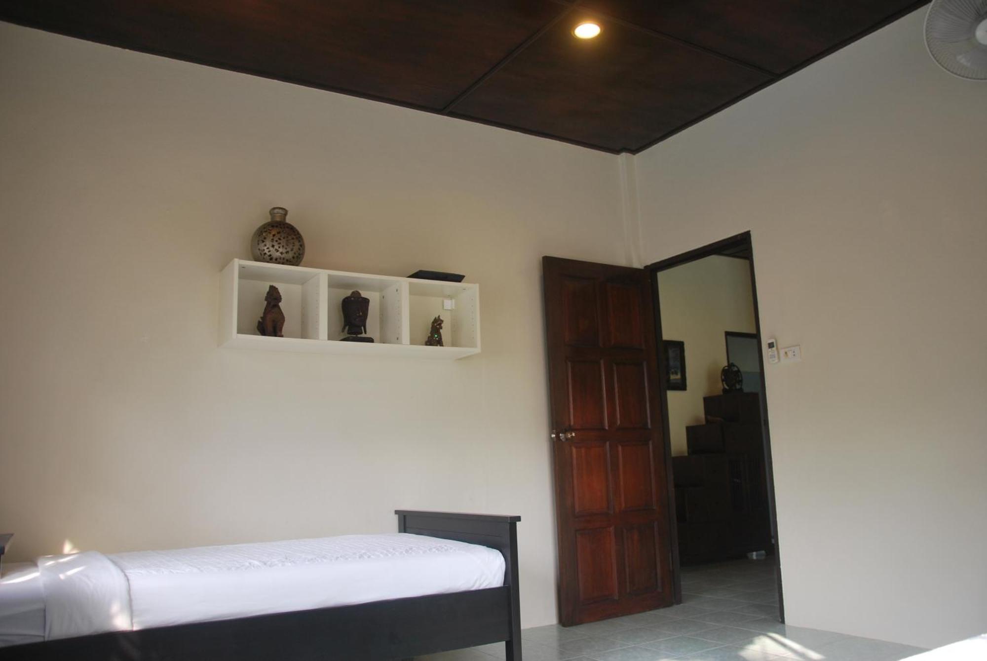 Baan Sawainam Bed and Breakfast Koh Tao Exteriör bild